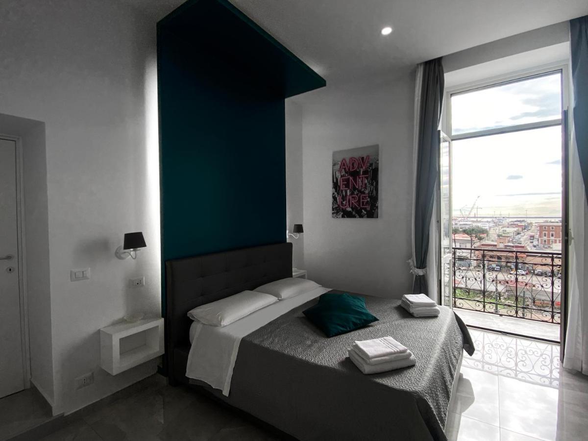 نابولي Aurora Luxury Rooms المظهر الخارجي الصورة