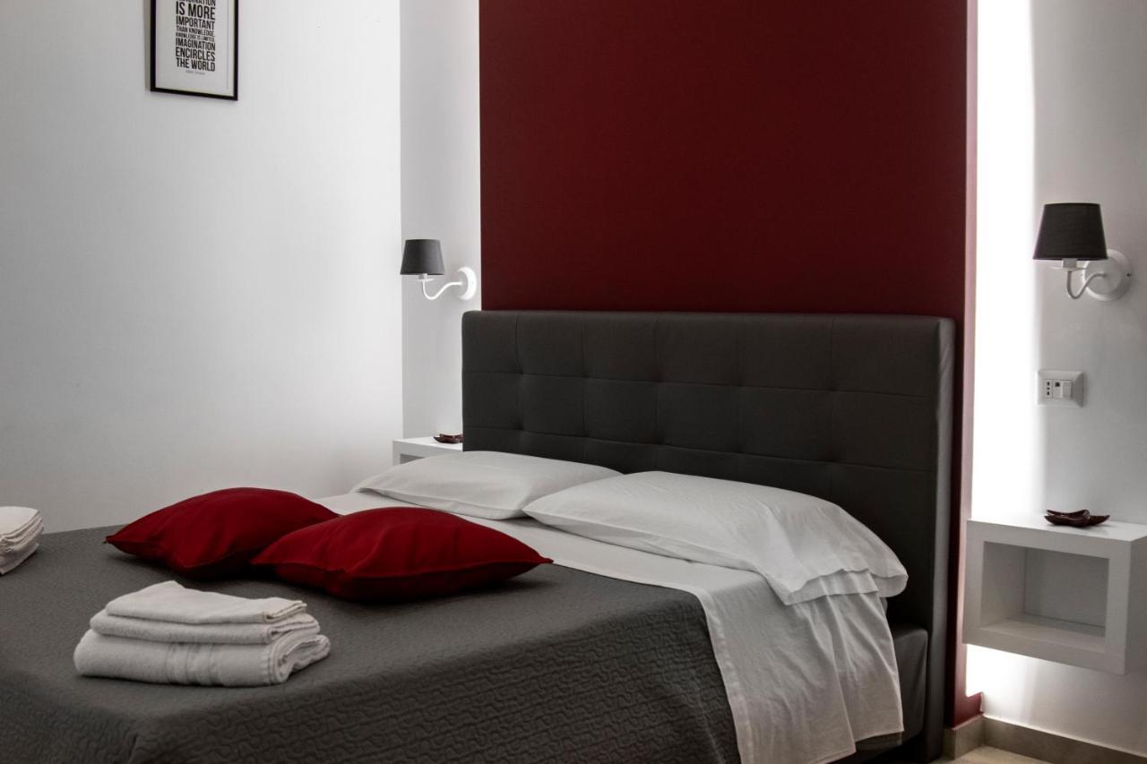 نابولي Aurora Luxury Rooms المظهر الخارجي الصورة